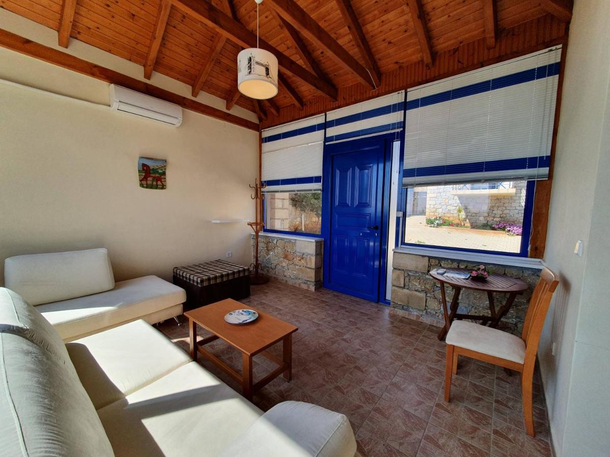 Stoupa Lefktro 8 Apartment Exterior photo