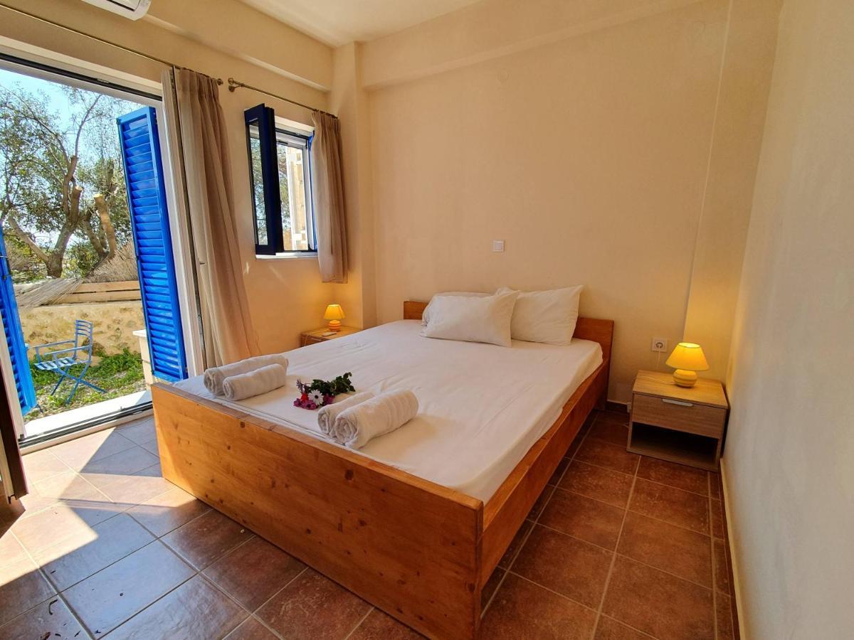 Stoupa Lefktro 8 Apartment Exterior photo